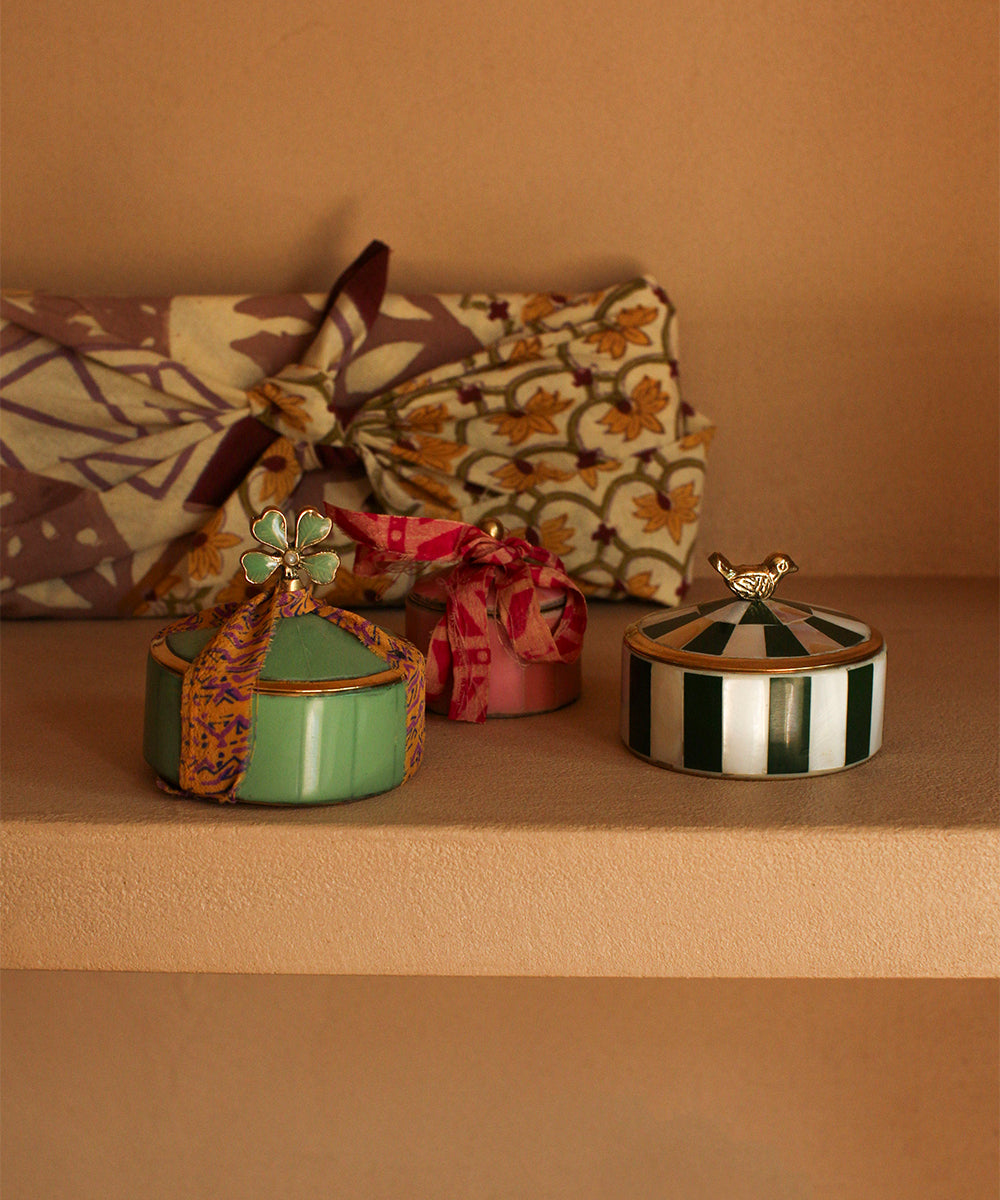 Lola - Cirkus krukke med låg