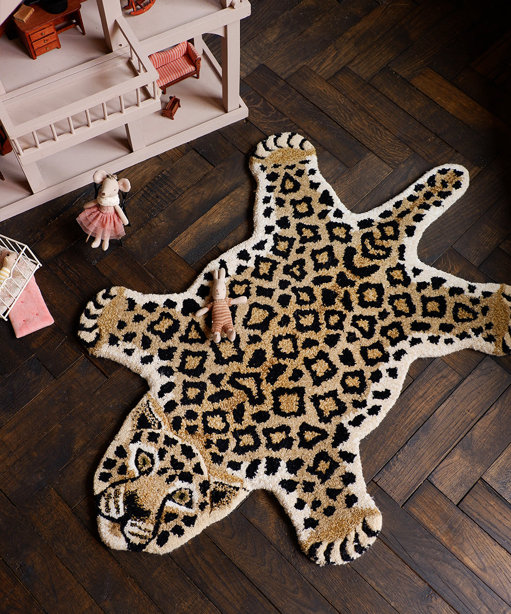 Loony Leopard tæppe